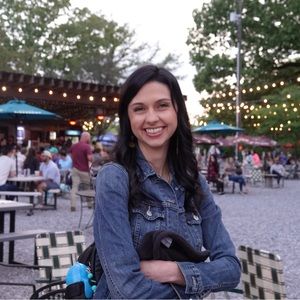 Meet your Posher, Sabrina